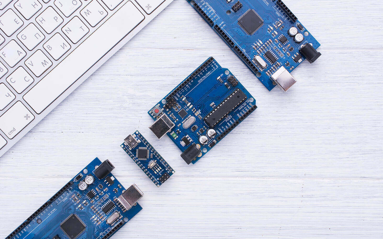 Comparison of Arduino Nano and Uno - 1
